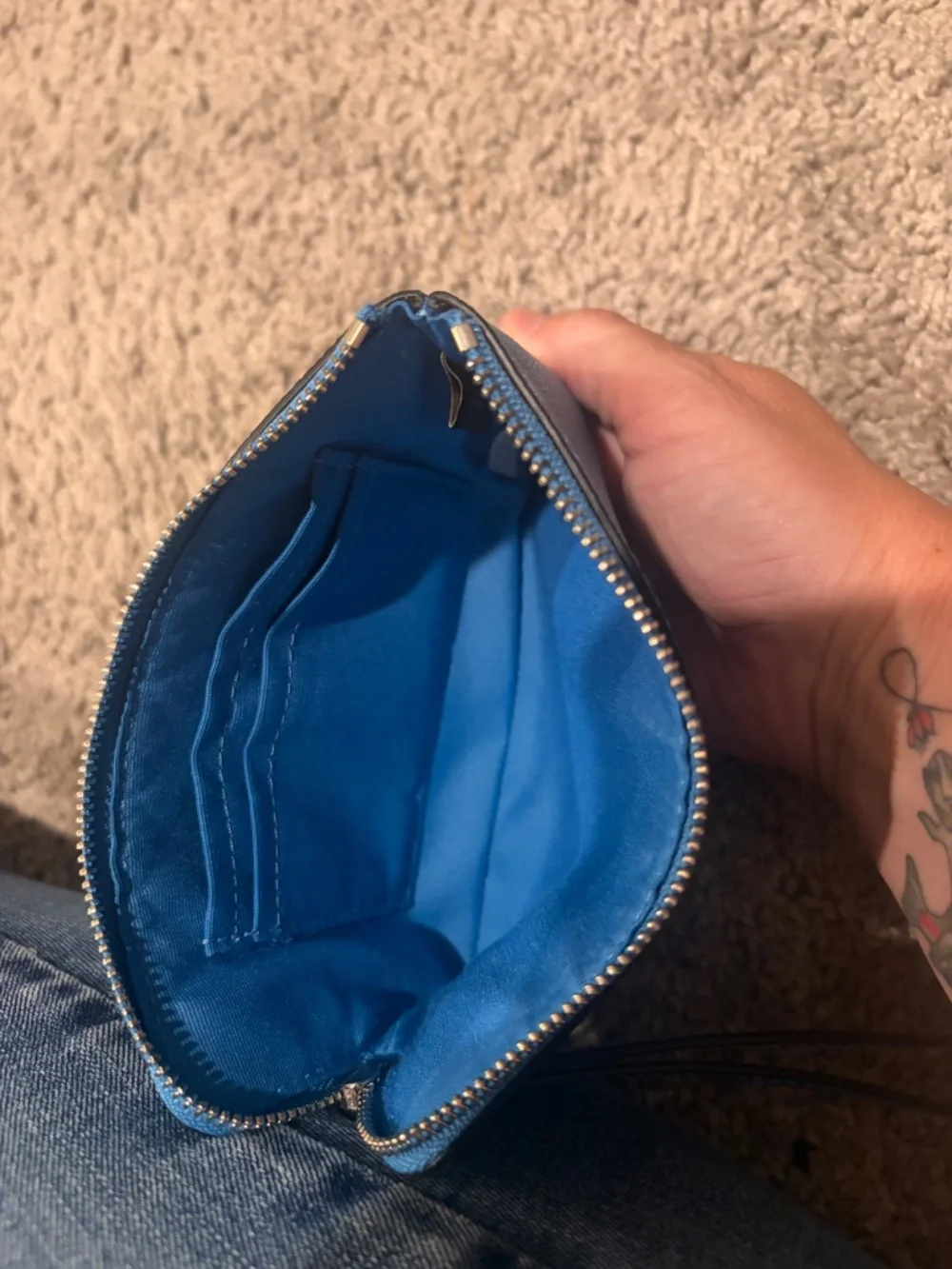 Coach Corner Zip Wristlet F58032 – Blue Crossgrain Leather